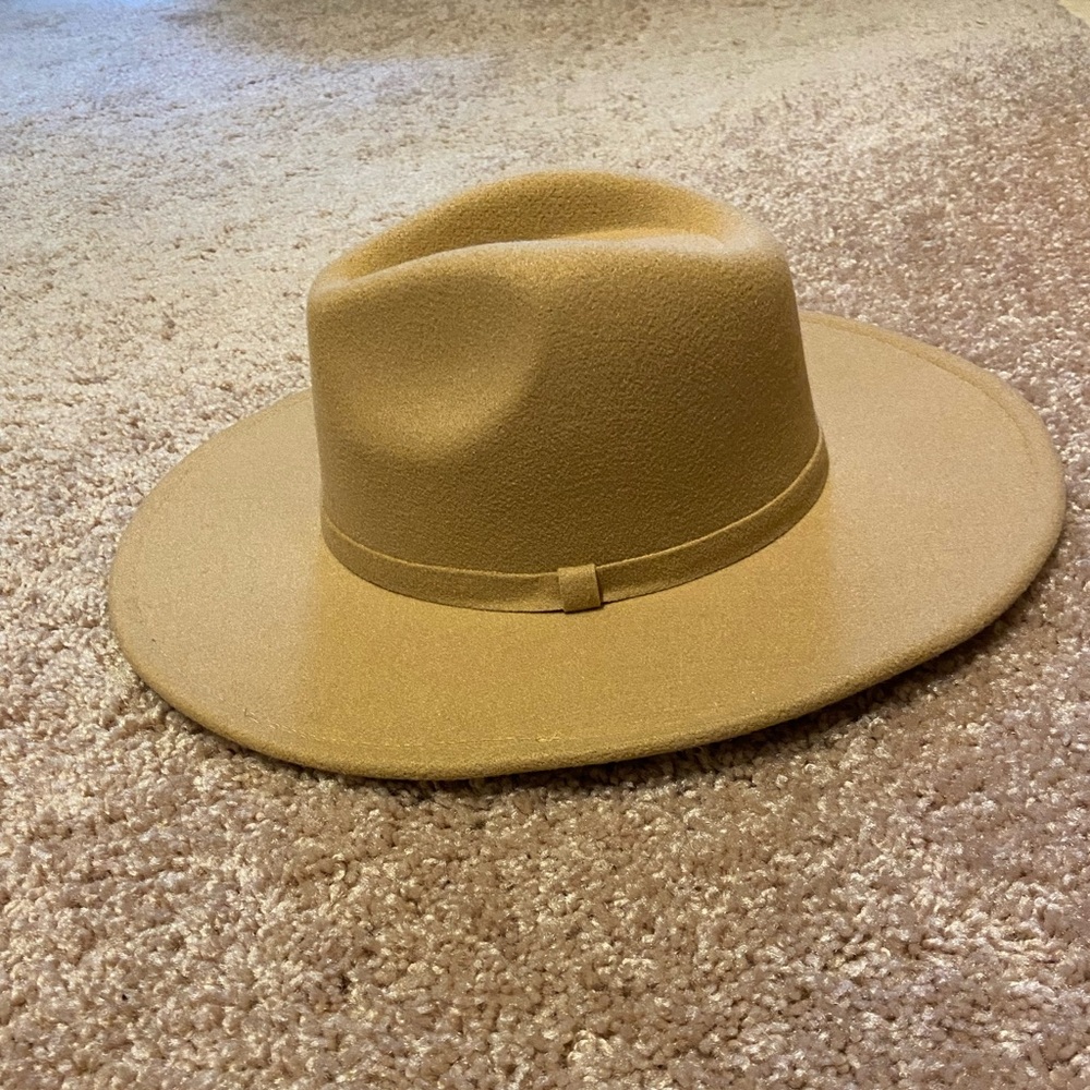 Fall hat